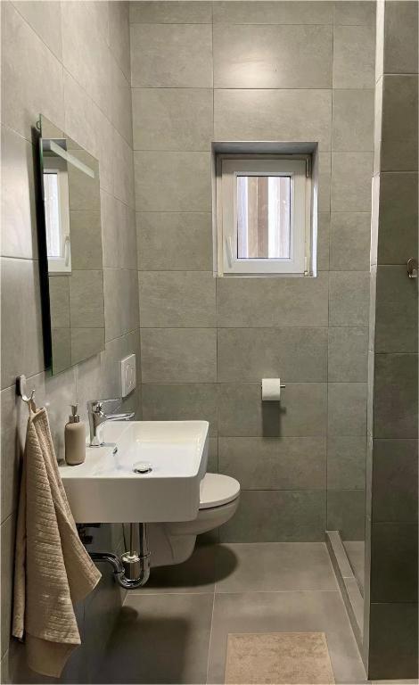 דירה Apartma Laura