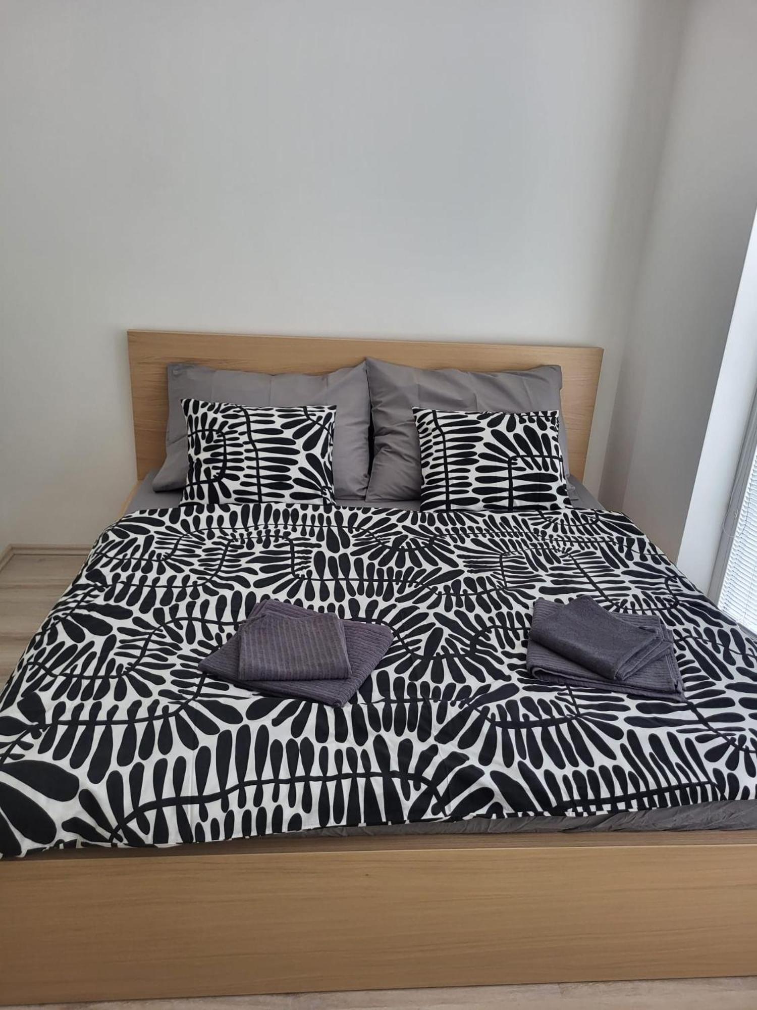 Apartma Laura Apartment *
